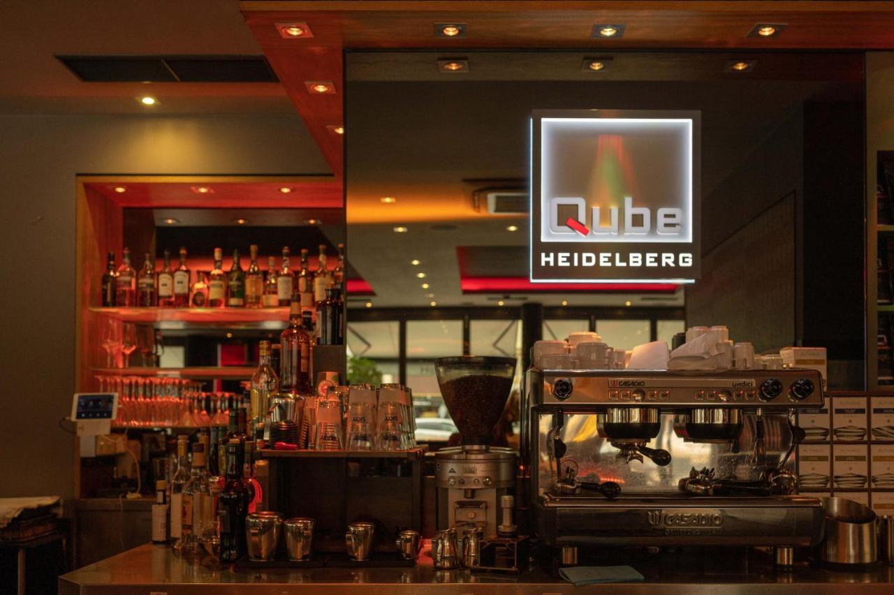 Qube Hotel Bergheim Хайделберг Екстериор снимка